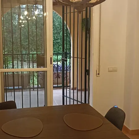 Mi Casa Parking Free